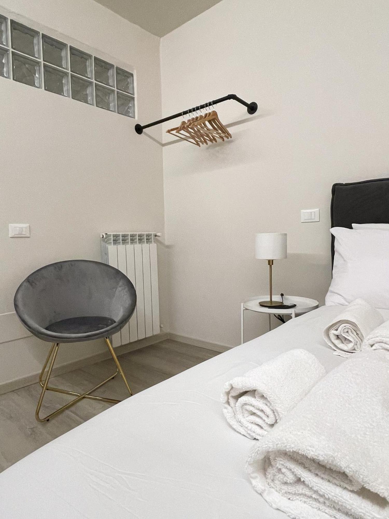 7Suites Empoli Esterno foto
