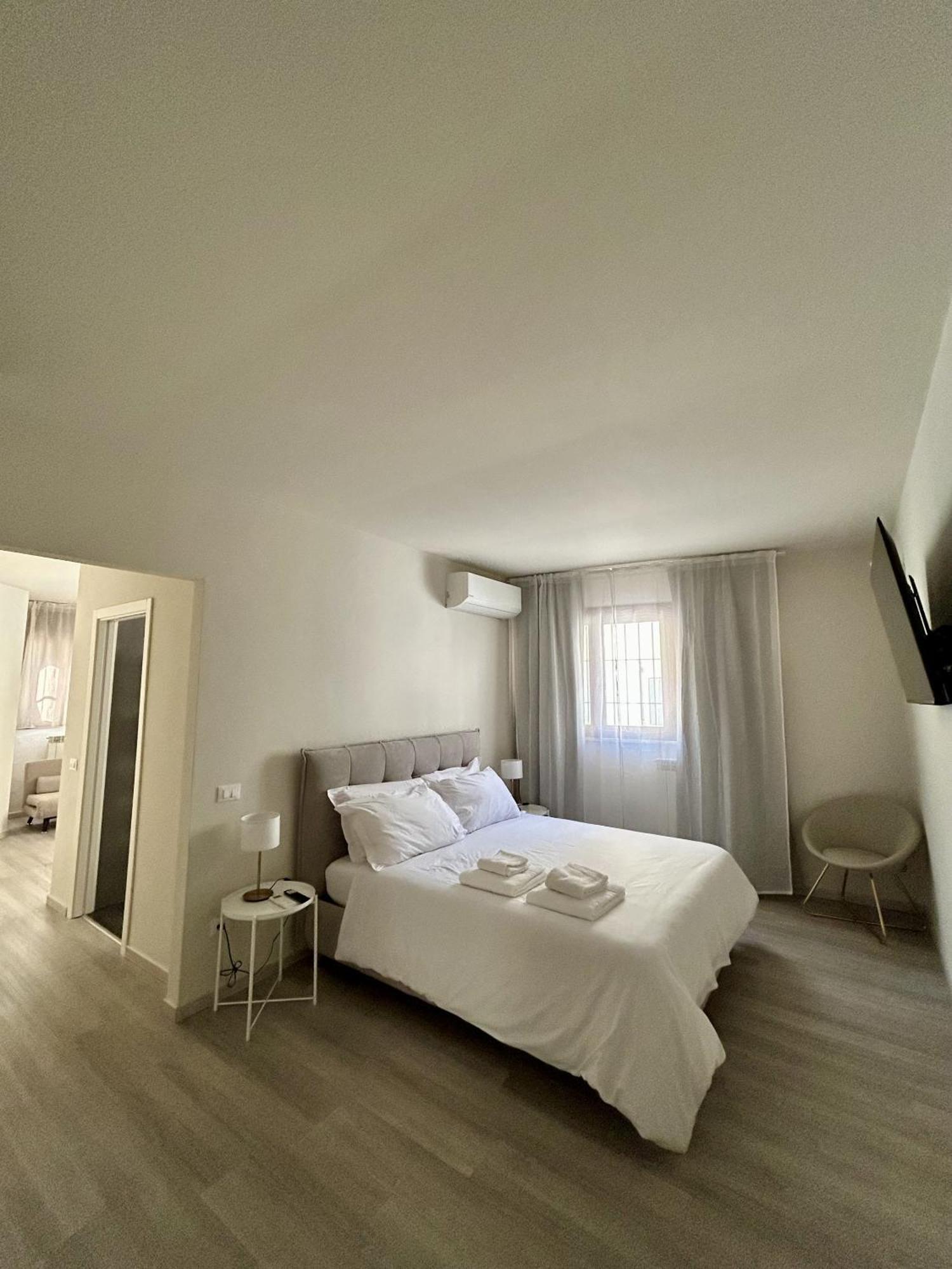 7Suites Empoli Esterno foto